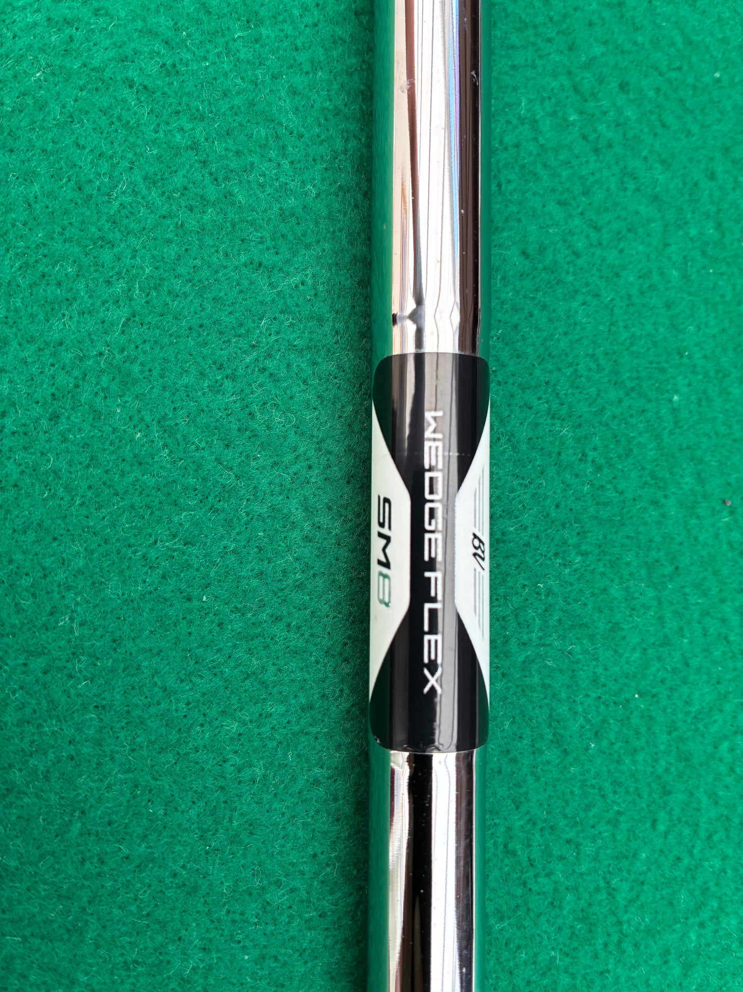 Titleist Vokey SM8 52 degree wedge (left handed)