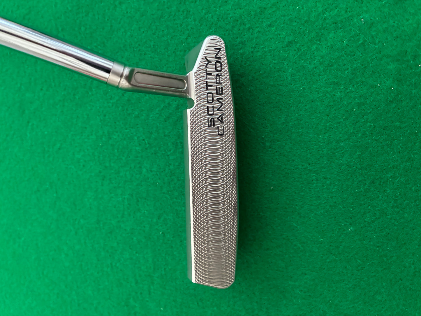 Scotty Cameron Super Select Newport 2.5+ Putter 35.5" | SuperStroke Flatso 2.0 Grip | 15g Weights | Extended Length