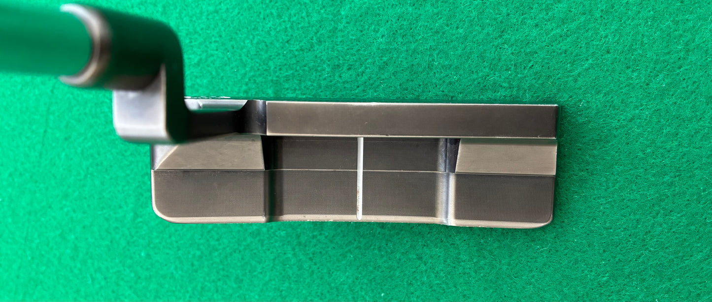 Bettinardi BB-8W 350G Putter 34" | Milled in USA | Original Grip & Headcover | Fantastic Condition | Precision Milled