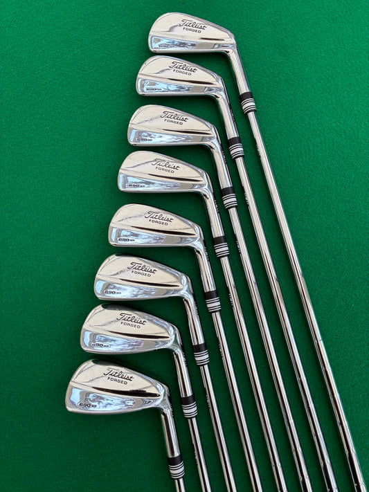 Titleist 690 MB Iron Set 🔥
