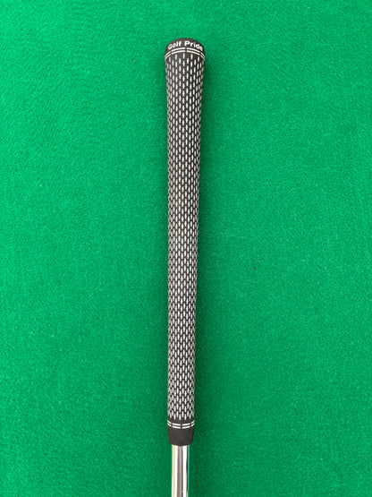 Titleist Vokey SM8 52 degree wedge (left handed)