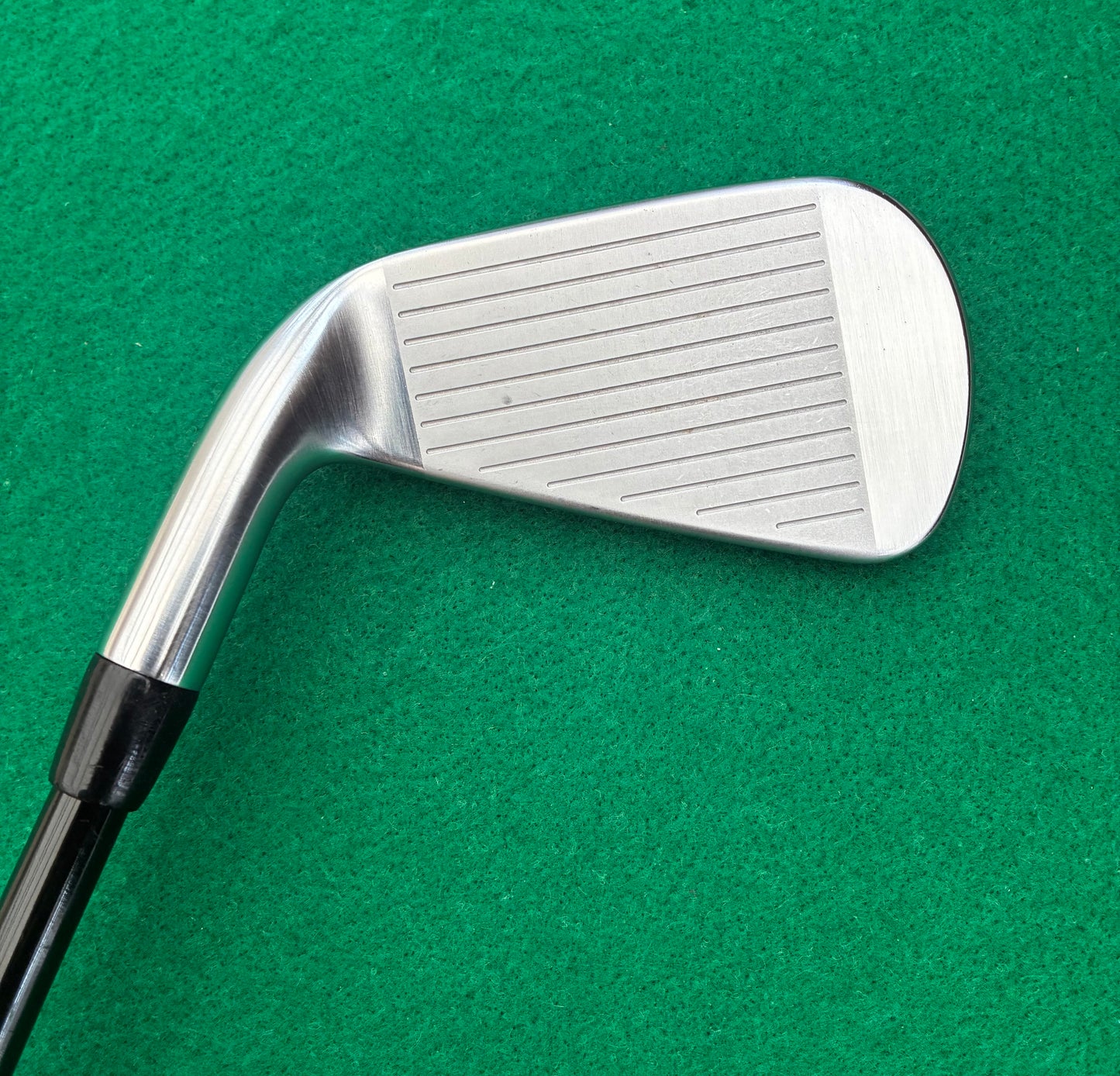 Titleist T-MB 718 2 Iron