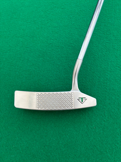 Toulon Design Long Island Putter